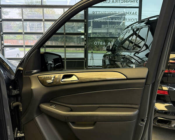 Сірий Мерседес ГЛС-Класс, об'ємом двигуна 3 л та пробігом 116 тис. км за 43999 $, фото 12 на Automoto.ua