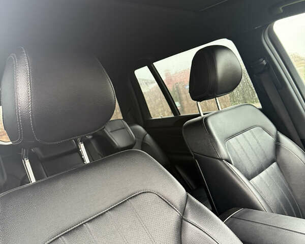 Сірий Мерседес ГЛС-Класс, об'ємом двигуна 3 л та пробігом 175 тис. км за 24900 $, фото 14 на Automoto.ua