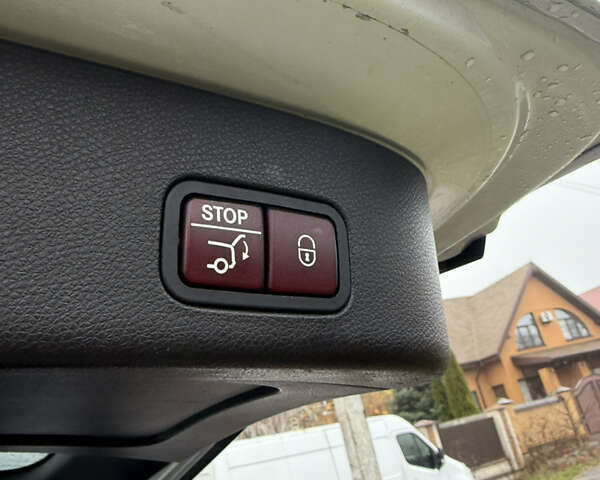 Сірий Мерседес ГЛС-Класс, об'ємом двигуна 3 л та пробігом 175 тис. км за 24900 $, фото 9 на Automoto.ua