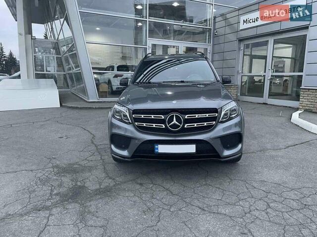 Серый Мерседес ГЛС-Класс, объемом двигателя 3 л и пробегом 39 тыс. км за 49000 $, фото 3 на Automoto.ua
