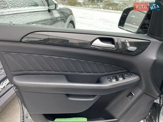 Серый Мерседес ГЛС-Класс, объемом двигателя 3 л и пробегом 39 тыс. км за 49000 $, фото 9 на Automoto.ua