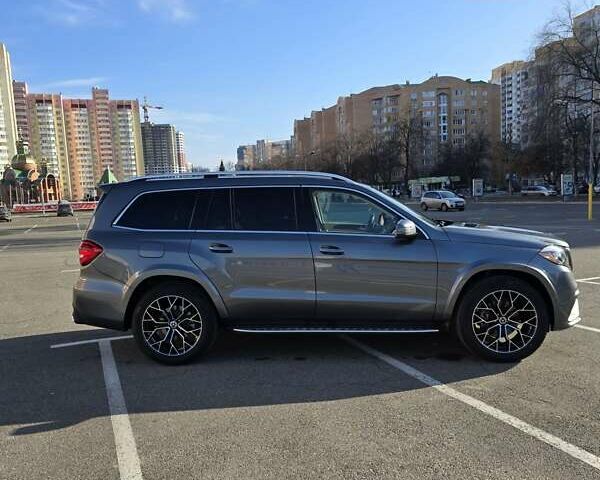 Серый Мерседес ГЛС-Класс, объемом двигателя 3 л и пробегом 110 тыс. км за 45550 $, фото 25 на Automoto.ua