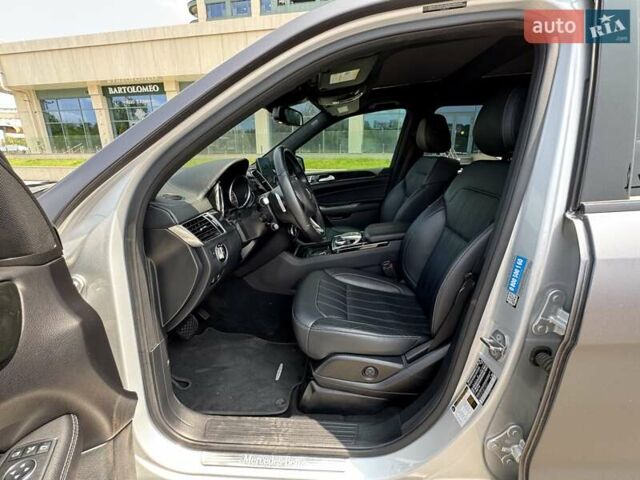 Серый Мерседес ГЛС-Класс, объемом двигателя 3 л и пробегом 91 тыс. км за 39000 $, фото 13 на Automoto.ua