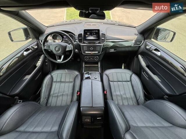 Серый Мерседес ГЛС-Класс, объемом двигателя 3 л и пробегом 91 тыс. км за 39000 $, фото 19 на Automoto.ua