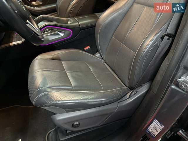 Серый Мерседес ГЛС-Класс, объемом двигателя 2.93 л и пробегом 104 тыс. км за 78500 $, фото 24 на Automoto.ua