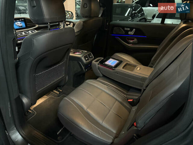 Серый Мерседес ГЛС-Класс, объемом двигателя 2.93 л и пробегом 104 тыс. км за 78500 $, фото 32 на Automoto.ua