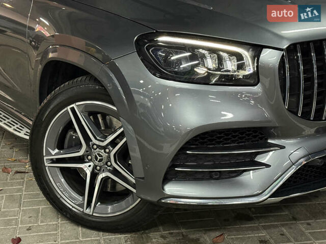 Серый Мерседес ГЛС-Класс, объемом двигателя 2.93 л и пробегом 104 тыс. км за 78500 $, фото 4 на Automoto.ua