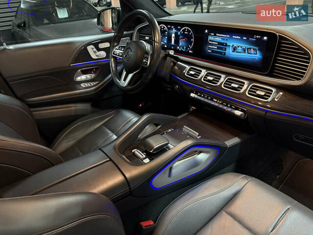 Серый Мерседес ГЛС-Класс, объемом двигателя 2.93 л и пробегом 104 тыс. км за 78500 $, фото 53 на Automoto.ua