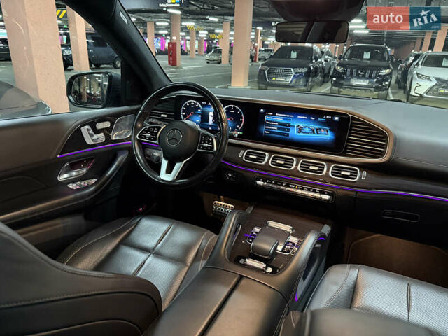 Серый Мерседес ГЛС-Класс, объемом двигателя 2.93 л и пробегом 104 тыс. км за 78500 $, фото 55 на Automoto.ua
