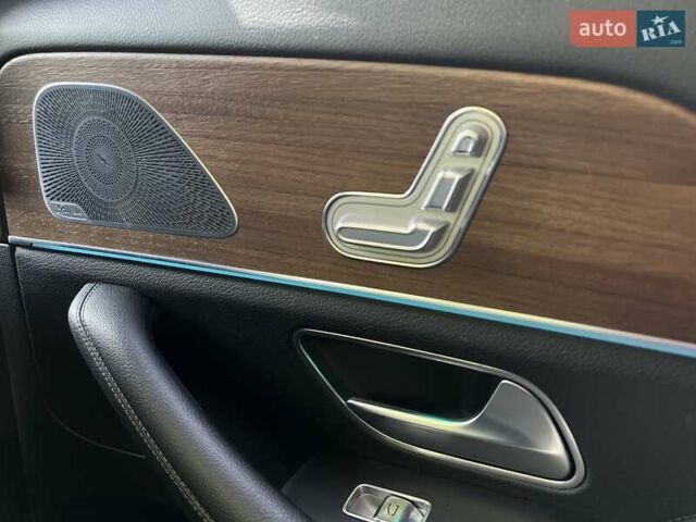 Мерседес ГЛС-Класс 2019 в Киеве на Automoto.ua Серый Мерседес ГЛС-Класс, объемом двигателя 3 л и пробегом 63 тыс. км за 67999 $, фото 20 на Automoto.ua