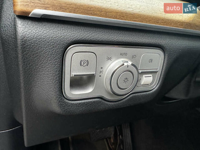 Серый Мерседес ГЛС-Класс, объемом двигателя 3 л и пробегом 77 тыс. км за 55555 $, фото 39 на Automoto.ua