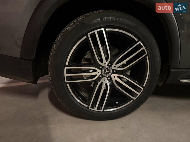 Серый Мерседес ГЛС-Класс, объемом двигателя 3 л и пробегом 77 тыс. км за 55555 $, фото 8 на Automoto.ua