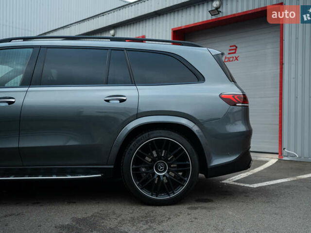 Серый Мерседес ГЛС-Класс, объемом двигателя 3.98 л и пробегом 42 тыс. км за 163000 $, фото 44 на Automoto.ua