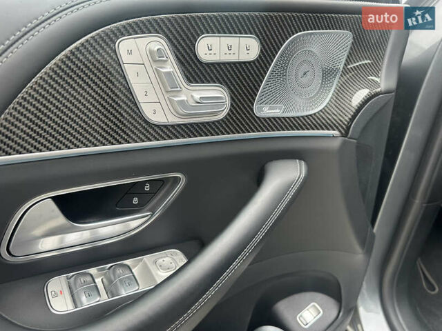 Мерседес ГЛС-Класс 2020 в Киеве на Automoto.ua Серый Мерседес ГЛС-Класс, объемом двигателя 3.98 л и пробегом 42 тыс. км за 137000 $, фото 17 на Automoto.ua