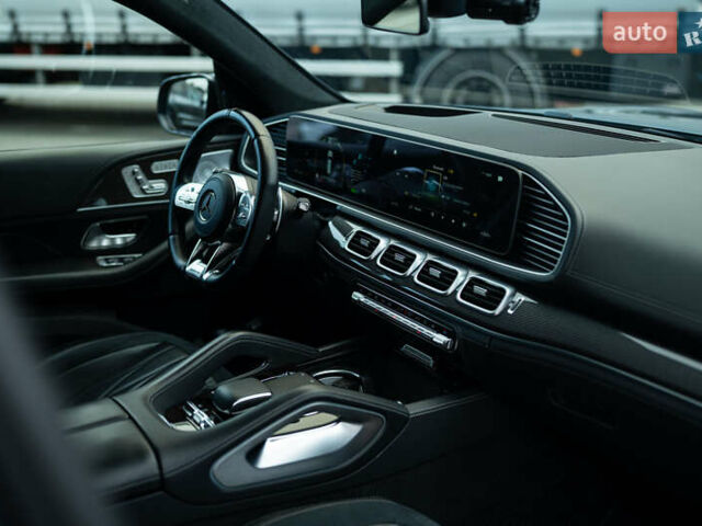 Серый Мерседес ГЛС-Класс, объемом двигателя 3.98 л и пробегом 42 тыс. км за 163000 $, фото 39 на Automoto.ua