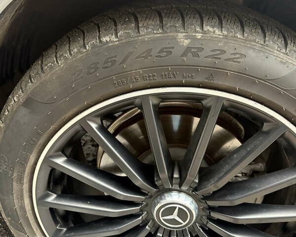 Мерседес ГЛС-Класс 2020 у Києві на Automoto.ua Сірий Мерседес ГЛС-Класс, об'ємом двигуна 3 л та пробігом 99 тис. км за 74500 $, фото 23 на Automoto.ua