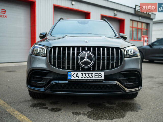 Серый Мерседес ГЛС-Класс, объемом двигателя 3.98 л и пробегом 42 тыс. км за 163000 $, фото 3 на Automoto.ua