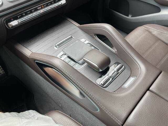 Серый Мерседес ГЛС-Класс, объемом двигателя 4 л и пробегом 48 тыс. км за 30000 $, фото 17 на Automoto.ua