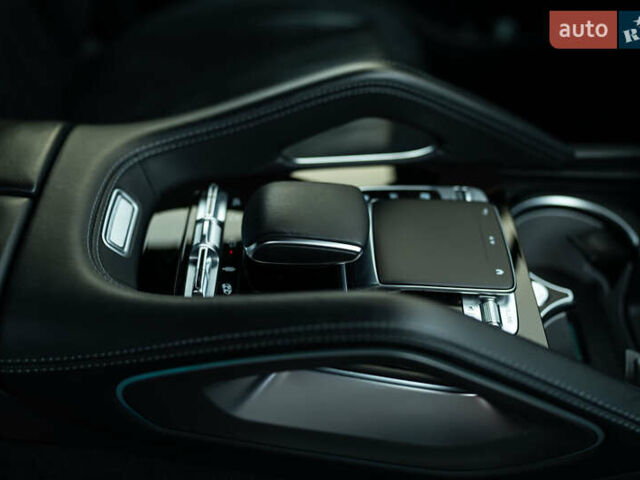 Серый Мерседес ГЛС-Класс, объемом двигателя 3.98 л и пробегом 42 тыс. км за 163000 $, фото 33 на Automoto.ua