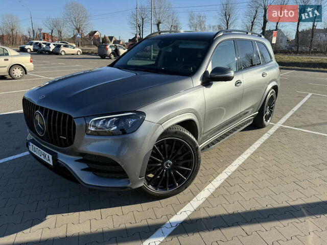 Мерседес ГЛС-Класс 2020 у Києві на Automoto.ua Сірий Мерседес ГЛС-Класс, об'ємом двигуна 3 л та пробігом 99 тис. км за 74500 $, фото 1 на Automoto.ua