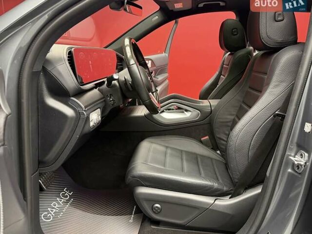 Серый Мерседес ГЛС-Класс, объемом двигателя 3 л и пробегом 81 тыс. км за 85900 $, фото 26 на Automoto.ua