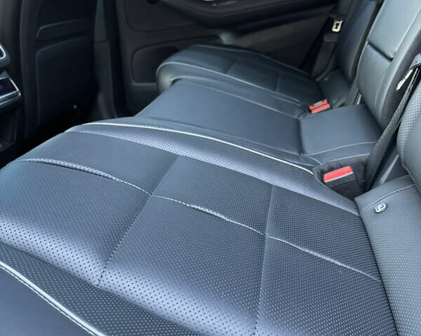 Серый Мерседес ГЛС-Класс, объемом двигателя 3.98 л и пробегом 65 тыс. км за 104999 $, фото 12 на Automoto.ua