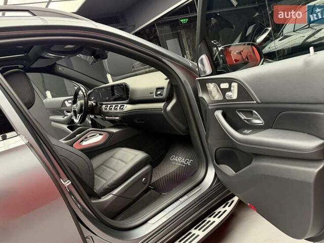 Серый Мерседес ГЛС-Класс, объемом двигателя 3 л и пробегом 81 тыс. км за 85900 $, фото 54 на Automoto.ua