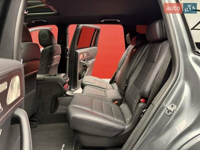 Серый Мерседес ГЛС-Класс, объемом двигателя 3 л и пробегом 81 тыс. км за 85900 $, фото 41 на Automoto.ua