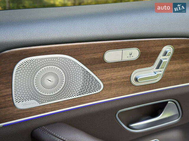 Сірий Мерседес ГЛС-Класс, об'ємом двигуна 2.93 л та пробігом 129 тис. км за 89900 $, фото 14 на Automoto.ua