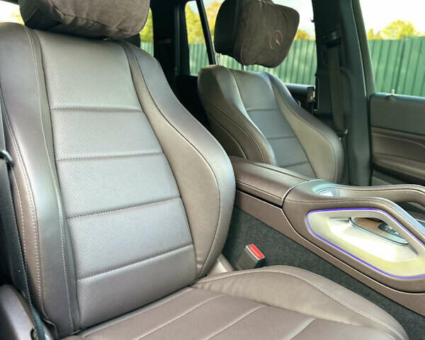 Сірий Мерседес ГЛС-Класс, об'ємом двигуна 2.93 л та пробігом 129 тис. км за 89900 $, фото 9 на Automoto.ua