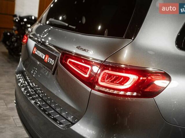 Серый Мерседес ГЛС-Класс, объемом двигателя 3 л и пробегом 39 тыс. км за 89900 $, фото 68 на Automoto.ua