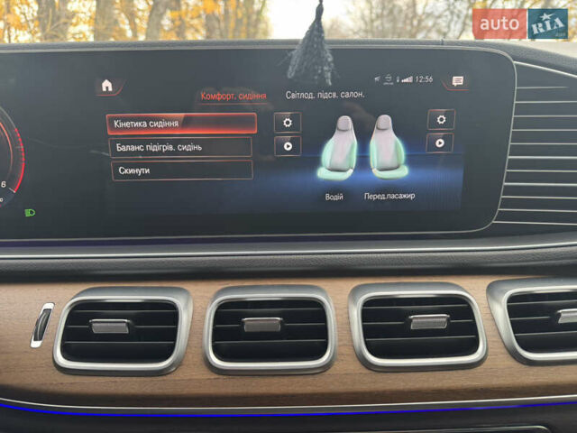 Серый Мерседес ГЛС-Класс, объемом двигателя 2.93 л и пробегом 131 тыс. км за 89999 $, фото 2 на Automoto.ua