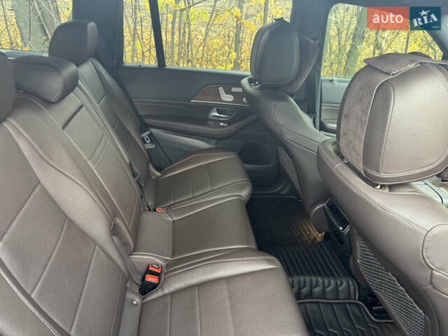 Серый Мерседес ГЛС-Класс, объемом двигателя 2.93 л и пробегом 131 тыс. км за 89999 $, фото 24 на Automoto.ua