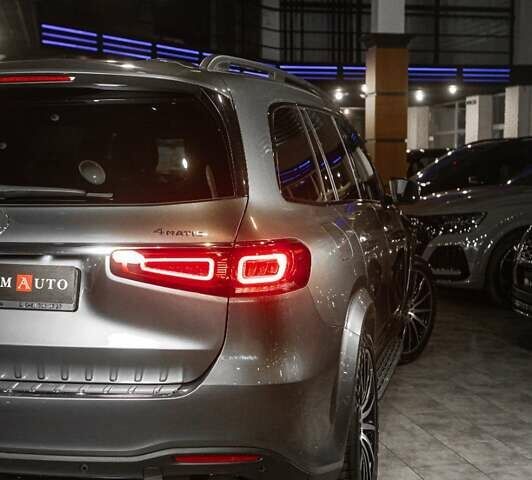 Серый Мерседес ГЛС-Класс, объемом двигателя 3 л и пробегом 39 тыс. км за 89900 $, фото 2 на Automoto.ua