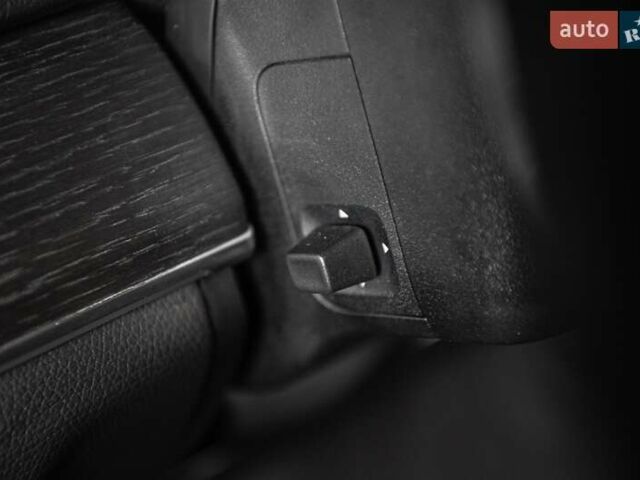 Серый Мерседес ГЛС-Класс, объемом двигателя 3 л и пробегом 39 тыс. км за 89900 $, фото 50 на Automoto.ua