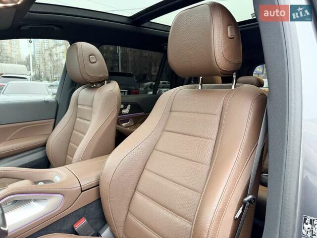 Серый Мерседес ГЛС-Класс, объемом двигателя 2.99 л и пробегом 57 тыс. км за 115999 $, фото 19 на Automoto.ua