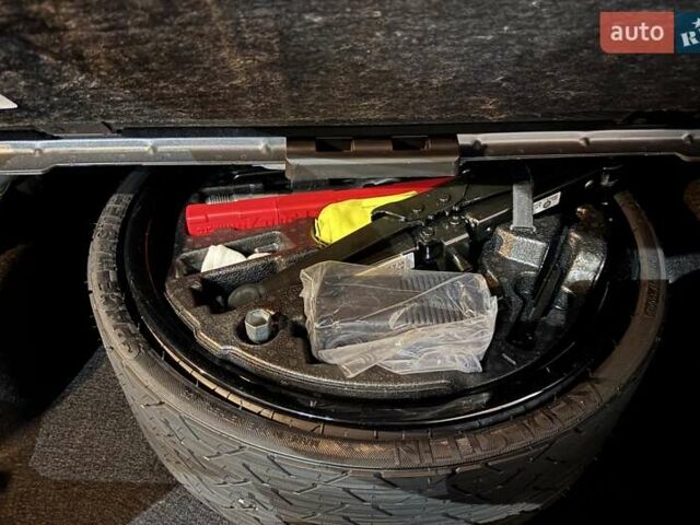 Сірий Мерседес ГЛС-Класс, об'ємом двигуна 2.99 л та пробігом 3 тис. км за 157900 $, фото 91 на Automoto.ua