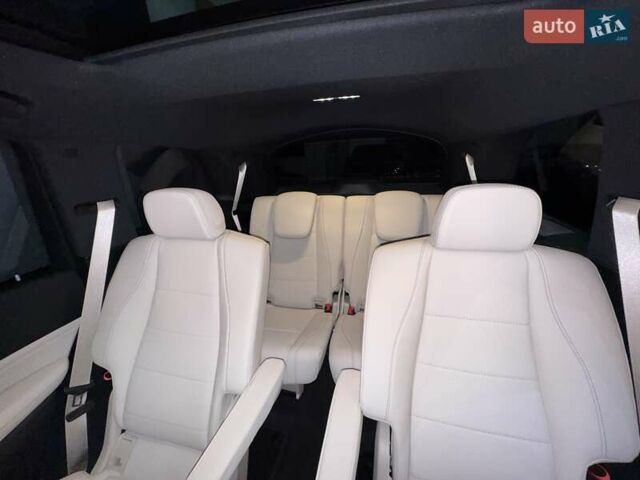 Сірий Мерседес ГЛС-Класс, об'ємом двигуна 2.99 л та пробігом 3 тис. км за 157900 $, фото 100 на Automoto.ua