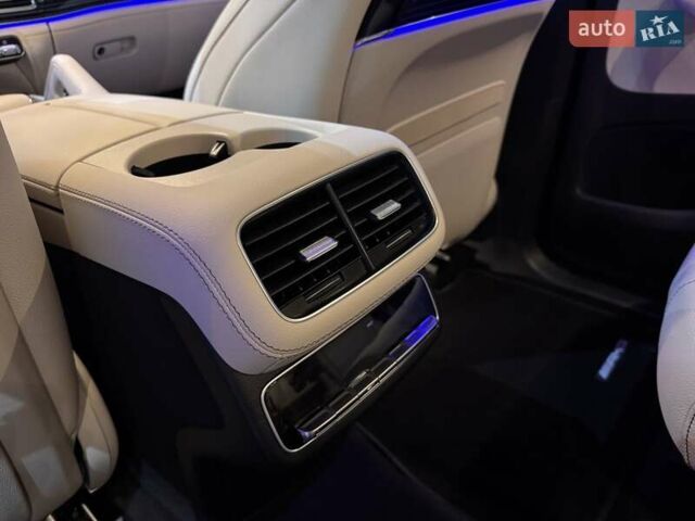 Сірий Мерседес ГЛС-Класс, об'ємом двигуна 2.99 л та пробігом 3 тис. км за 157900 $, фото 99 на Automoto.ua