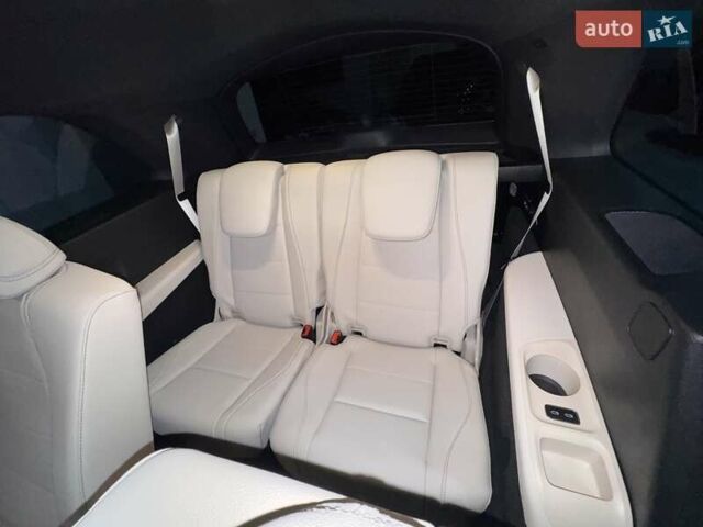 Сірий Мерседес ГЛС-Класс, об'ємом двигуна 2.99 л та пробігом 3 тис. км за 157900 $, фото 81 на Automoto.ua