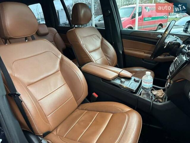 Синій Мерседес ГЛС-Класс, об'ємом двигуна 3 л та пробігом 191 тис. км за 35000 $, фото 5 на Automoto.ua