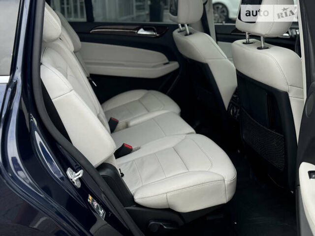 Синий Мерседес ГЛС-Класс, объемом двигателя 3 л и пробегом 158 тыс. км за 27400 $, фото 11 на Automoto.ua