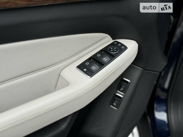 Синий Мерседес ГЛС-Класс, объемом двигателя 3 л и пробегом 158 тыс. км за 27400 $, фото 19 на Automoto.ua