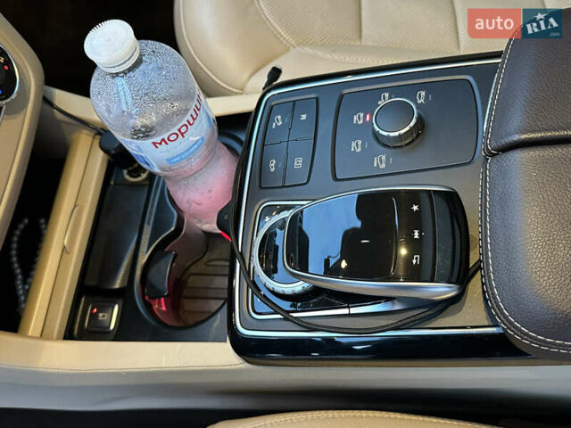 Синій Мерседес ГЛС-Класс, об'ємом двигуна 3 л та пробігом 217 тис. км за 29999 $, фото 16 на Automoto.ua