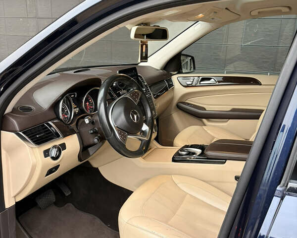 Синій Мерседес ГЛС-Класс, об'ємом двигуна 3 л та пробігом 140 тис. км за 29999 $, фото 11 на Automoto.ua