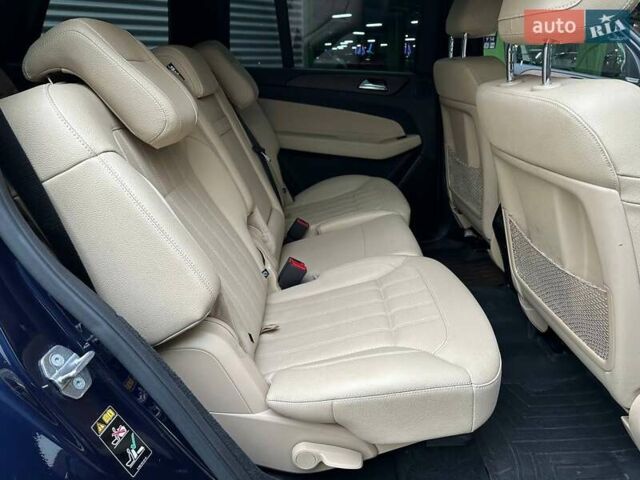 Синий Мерседес ГЛС-Класс, объемом двигателя 3 л и пробегом 86 тыс. км за 44990 $, фото 13 на Automoto.ua