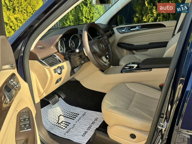 Мерседес ГЛС-Класс 2018 в Ровно на Automoto.ua Синий Мерседес ГЛС-Класс, объемом двигателя 3 л и пробегом 147 тыс. км за 30500 $, фото 18 на Automoto.ua