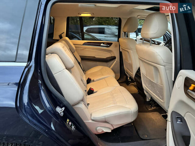 Синий Мерседес ГЛС-Класс, объемом двигателя 3 л и пробегом 52 тыс. км за 24900 $, фото 37 на Automoto.ua