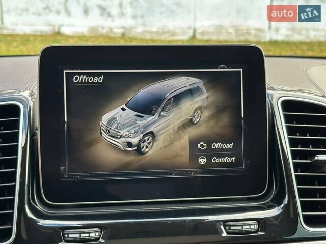Синий Мерседес ГЛС-Класс, объемом двигателя 3 л и пробегом 147 тыс. км за 28500 $, фото 17 на Automoto.ua