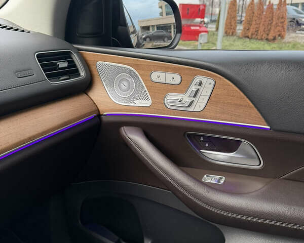 Синий Мерседес ГЛС-Класс, объемом двигателя 3 л и пробегом 130 тыс. км за 77500 $, фото 12 на Automoto.ua